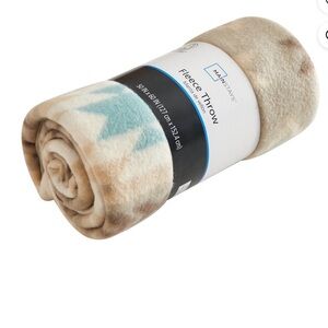 🧺 Mainstays Fleece Aztec Throw Blanket 50” x 60